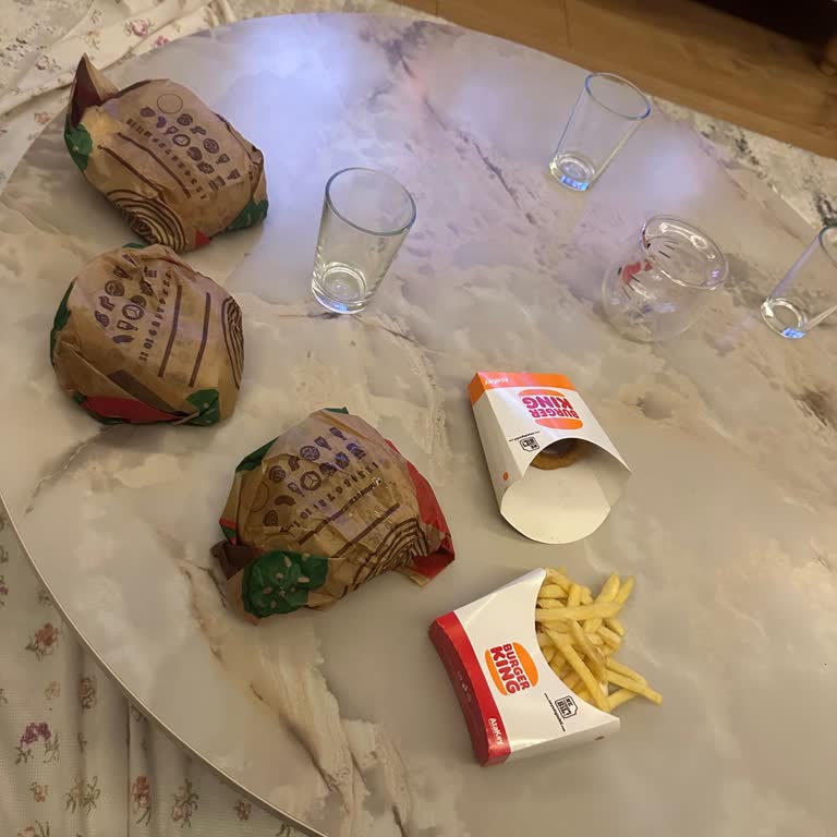 Eksik Gelen Burger Ve Patatesler İçin Ücret İadesi