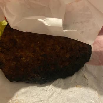 Yanmış Burger Köftesi İçin İade Reddi