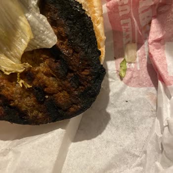 Yanmış Burger Köftesi İçin İade Reddi