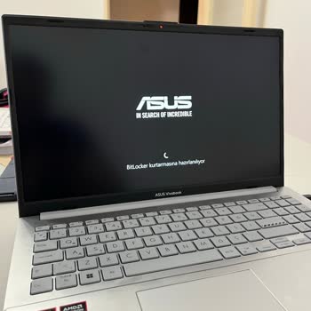 Sıfır Laptop Bir Gün Sonra Sistem Arızası, Hemen Değişim Gerekiyor