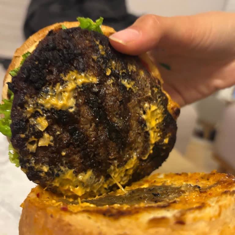 Bozuk Ve Hijyenik Olmayan Burger İçin Uber Eats İadesi Reddi