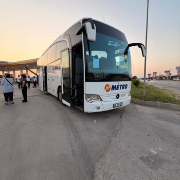 Motor Arızası Nedeniyle Yolda Kalan Yolculara Bilet İadesi Talebi