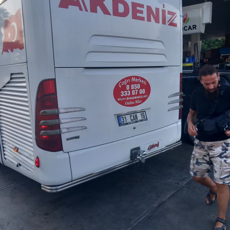 Aşırı Gecikme Ve Açıklama Eksikliği Nedeniyle 24 Saatlik Otobüs Yolculuğu
