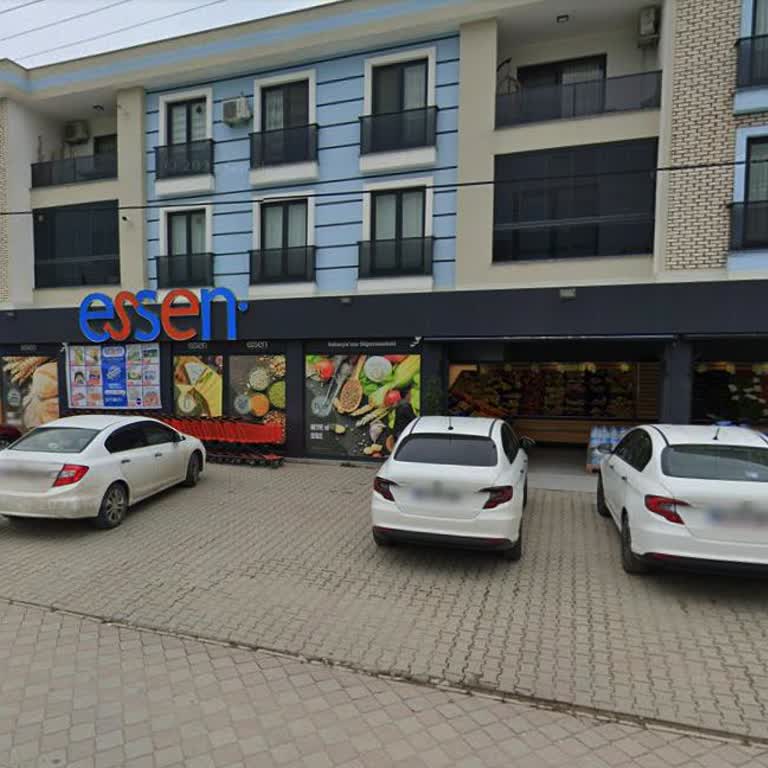 Sakarya Sapanca’daki Essen Market’te Çalışanın Kaba Üslubu Müşteriyi Üzdü