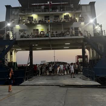 Marmara RORO Gecikmesi Ve Kapasite Aşımı Çocuklu Aileleri Rahatsız Etti