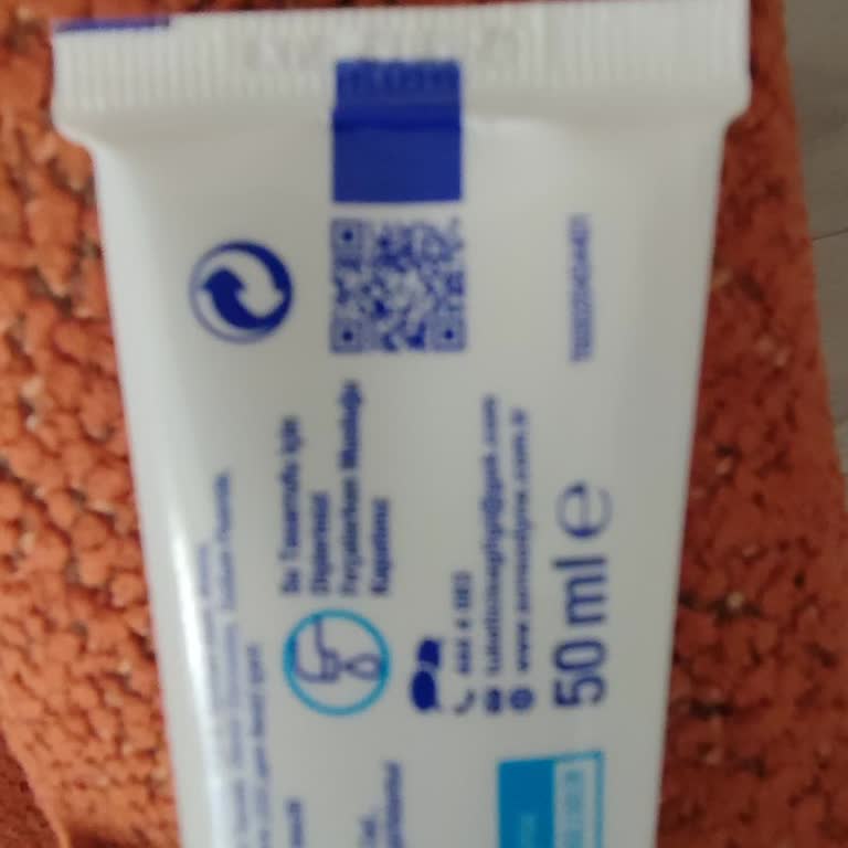 Sensodyne Diş Macununda Son Kullanma Tarihi Eksik, İade Talebi
