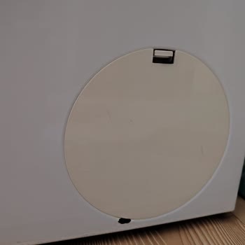 Bosch Çamaşır Makinesinde Paslanma Ve Boya Kabarması