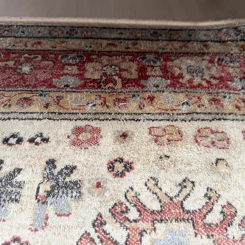 Zara Home Halısında Kısa Sürede İplik Çıkması Ve Şekil Bozulması
