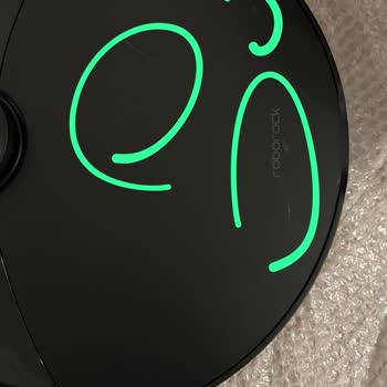 Hepsiburada Tamir Edilen Robot Süpürge Hâlâ Arızalı ve Çiziklerle Geri Döndü