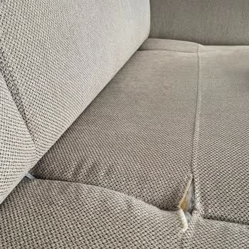 Enza Home’da Koltukta Yırtık, Garanti Talebi Ve Geri Dönüş Yok