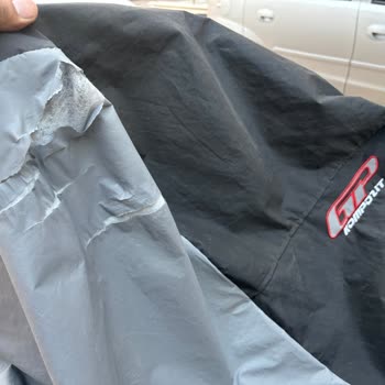 Teslimat Gecikmesi Ve Kısa Sürede Yırtılan Motosiklet Brandası İçin İade Talebi