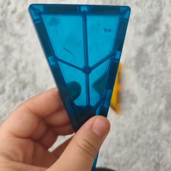 Magly Manyetik Oyuncağın Plastik Parçalarında Erken Çatlaklar Ve Güvenlik Sorunu