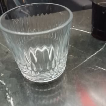 Ateş Kozmetik Medikal Döner Viski Bardağı Diye Yanılttılar