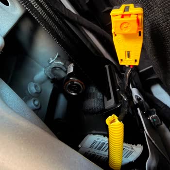 Arabam.com'dan Alınan Araçta Gizli Airbag Manipülasyonu Ve Ciddi Güvenlik Tehlikesi