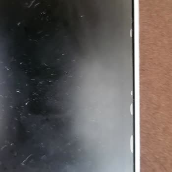 HP Monitör Paneli Ayrıldı, Garanti Dışı Onarım Ve Parça Talebi