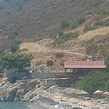 Kamu Sahiline Özel Şezlonglarla Giriş Engellendi