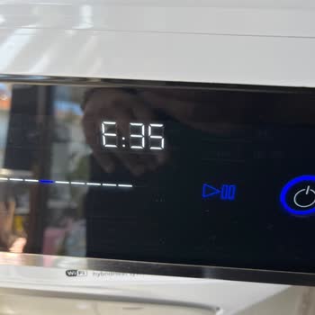Garantili Siemens IQ700 Çamaşır Makinesinin Sürekli Arızası Ve Değişim Talebi