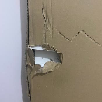 Hasarlı Masa Teslim Alınmaması Ve Değişim Sürecindeki Gecikme