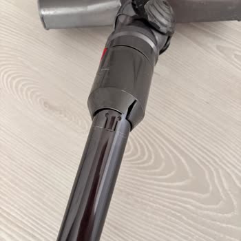 Dyson V12 Süpürgede Çatlak Sorunu Ve Garanti Dışı Reddi