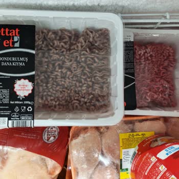 A101 Şubesinde Kurtlanmış Kıyma, Personel İlgisizliği Ve Cevapsız Müşteri Hizmetleri
