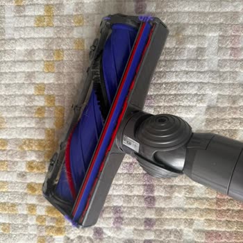 Dyson V8 Süpürge Çekim Sorunu, Garanti Sürecinde Çözüm Bekliyor