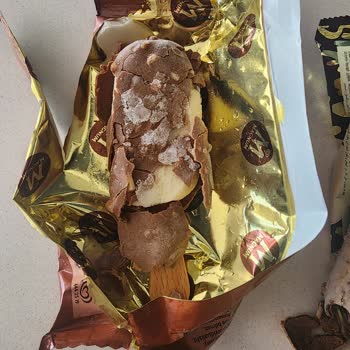 Sağlık Riski Taşıyan Bozulmuş Magnum Mini Dondurması, Müşteri Hizmetine Ulaşılamıyor