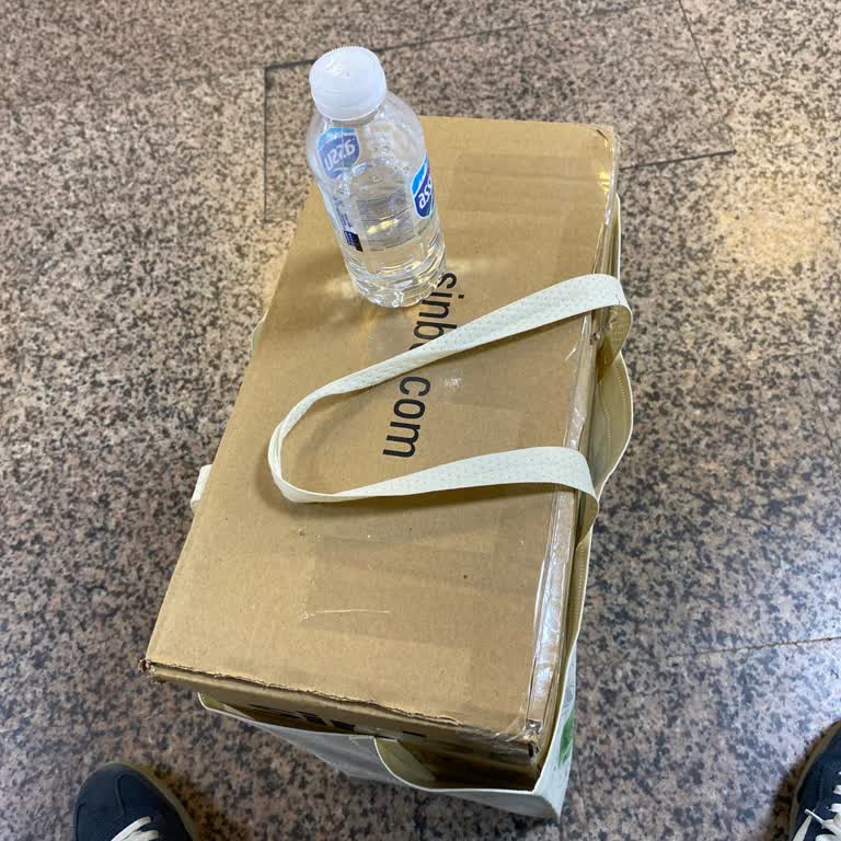 Yanıltıcı DHL Kargo Konum Bilgileri Ve Ek Ücret Talebi