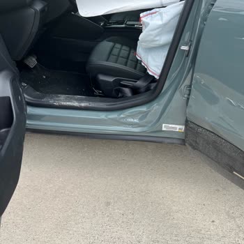 Kaza Sonrası Yeni Citroen C4'üm Parça Bekletilmesi Nedeniyle 3,5 Ay Serviste
