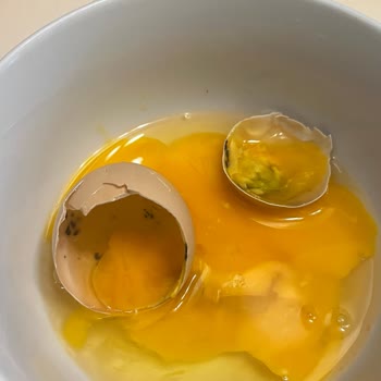 Migros Hemen'den Alınan Küflü Yumurta Ve Eksik Barkod Sebebiyle Sağlık Riski Ve İade Talebi