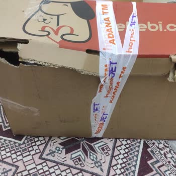 Hasarlı Ve Açılmış Paket Teslimatı
