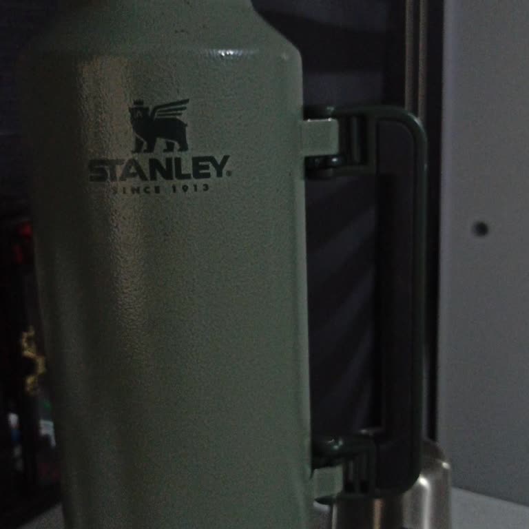 Stanley Termosunun Isı Tutma Süresi Kısaldı, Yetkili Servis Garantiyi Reddetti