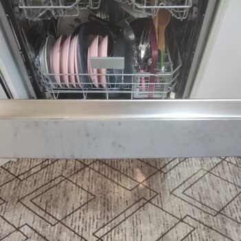 Arçelik Ultra Hijyen 6144 Kapak Boya Atması Ve Garantili Çözüm Talebi