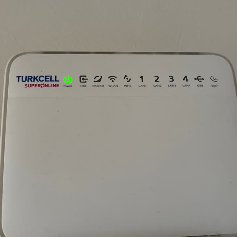Üç Gün Kesintili İnternet Ve Çözüm Yok