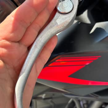SMX Temizleyici Motosiklet Alüminyum Parçalarını Bozdu, Şirket Cevap Vermiyor