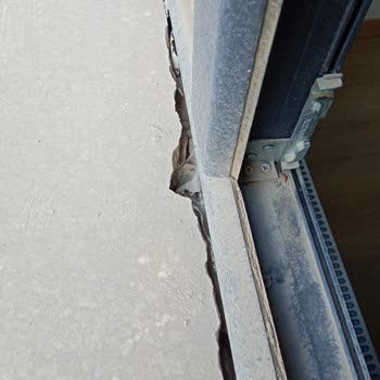 İstanbul Maltepe'deki Yeni Dairenin Ayıplı İmalatları İçin Çözüm Talebi