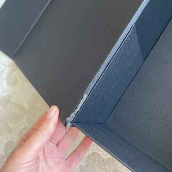 Massimo Dutti Hediye Kutusu Yırtık Geldi, Yıl Dönümümde Hayal Kırıklığı