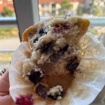 Coffy Şubesinde Küflü Muffin Ve Cevapsız İade Talebi