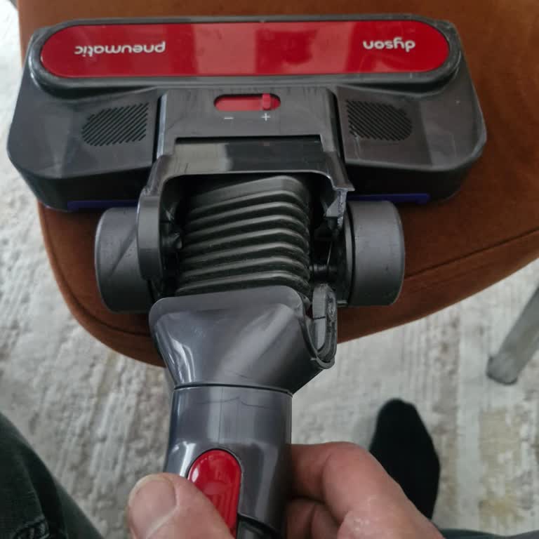 Dyson Big Ball Pneumatik Başlığının Çabuk Kırılması Ve Garanti Talebi