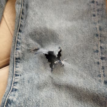 Mavi Mağazasından Aldığım Kot Pantolon İlk Yıkamada Yırtıldı, İade Talebim Reddedildi