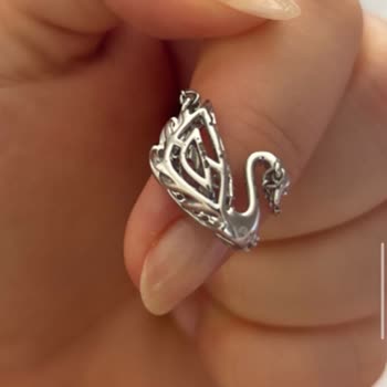 Swarovski Kolyemde Garanti Reddi Ve Ücret İadesi Talebi