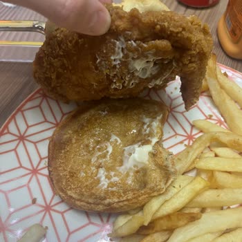 Popeyes Şubesinde Hijyen Ve Lezzet Sorunlarıyla Karşılaşılan Kalitesiz Sipariş