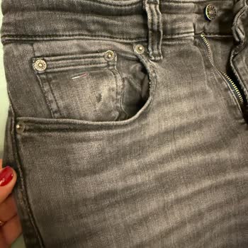 Tommy Hilfiger Pantolonunun Hızlı Yıpranması Ve İade Talebi