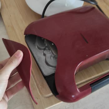 Kırık Waffle Makinesi İade Edildi, Ücret Hâlâ Yatırılmadı