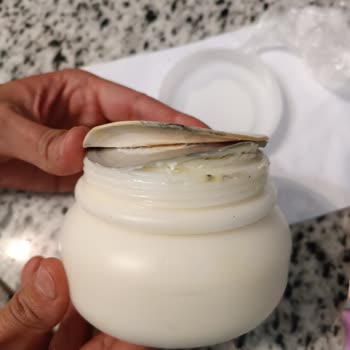 Karstan Yöresel Hem Eksik Ürün Gönderilmesi Hem de Bozuk