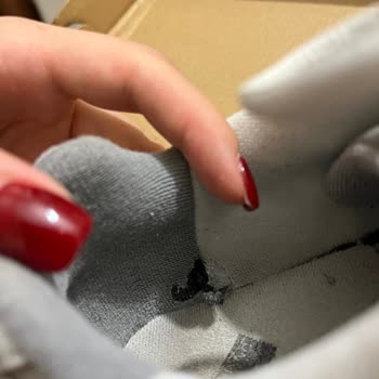 Kısa Sürede Çoklu Yırtıklı New Balance Ayakkabıda Kullanıcı Hatası İddiası Ve Değişim Talebi