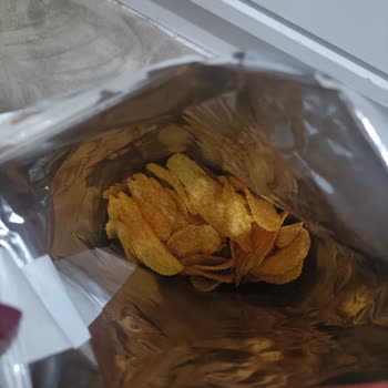 Ruffles Ketçap Aromalı Cips Paketi Boş Ve Yüzde Yirmi Daha Fazla İddiası Yanıltıcı