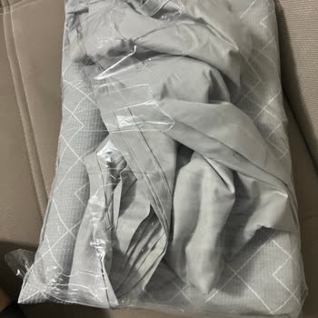 Eksik Yastık Kılıfı, Kırık Paketleme Ve Uzayan Kargo