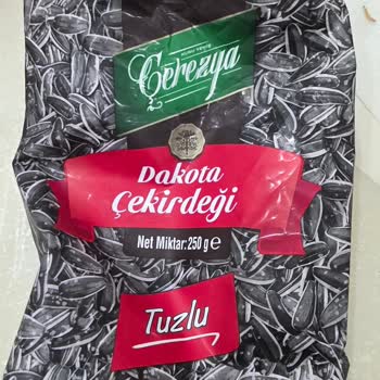 Canlı Kurt Çıkan Çerezde Sağlık Endişesi Ve İade Talebi
