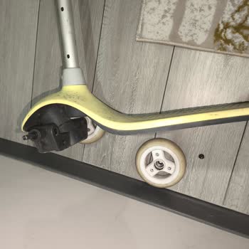Xiaomi Mitu Scooter Tekerlek Kopması Çocuğumun Kolunu Yaraladı
