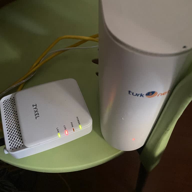 Tekrarlayan İnternet Kesintileri Ve Yetersiz Müşteri Hizmeti Nedeniyle Büyük Mağduriyet